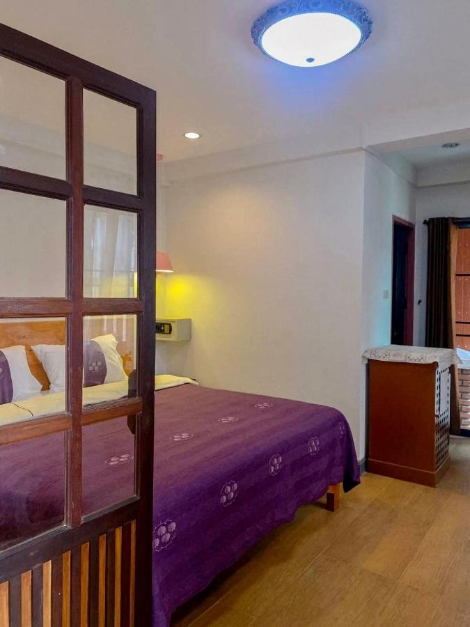 Tjr Boutique Hotel Chiang Mai Exteriör bild
