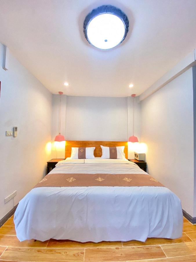 Tjr Boutique Hotel Chiang Mai Exteriör bild