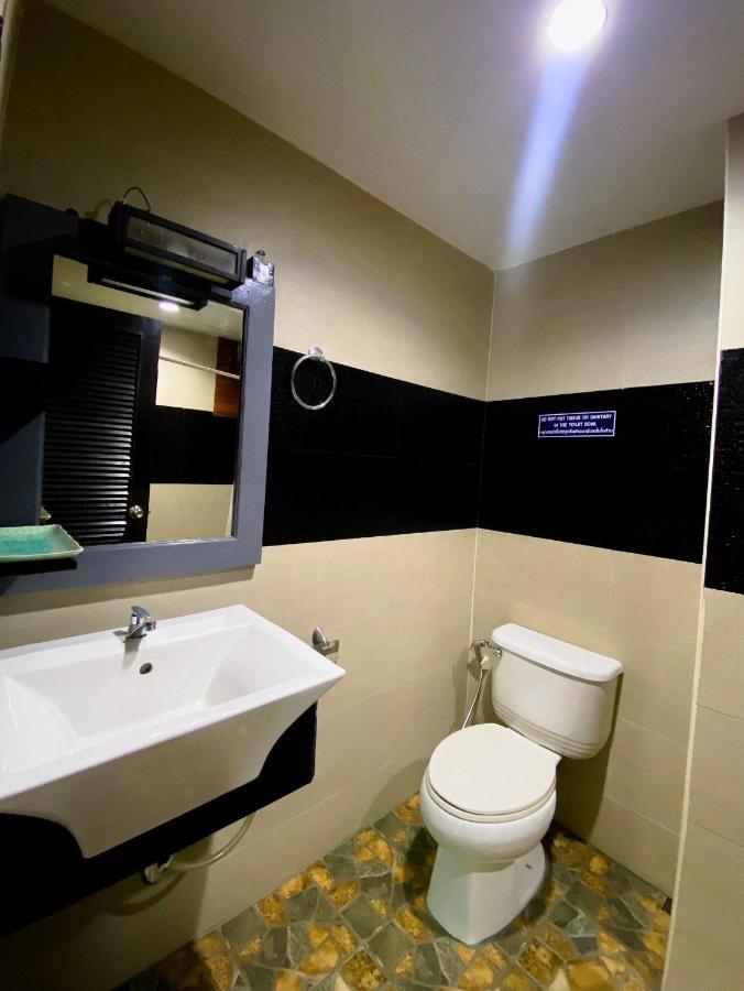 Tjr Boutique Hotel Chiang Mai Exteriör bild