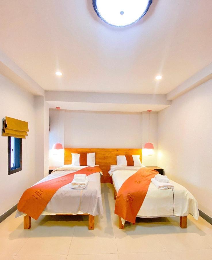Tjr Boutique Hotel Chiang Mai Exteriör bild