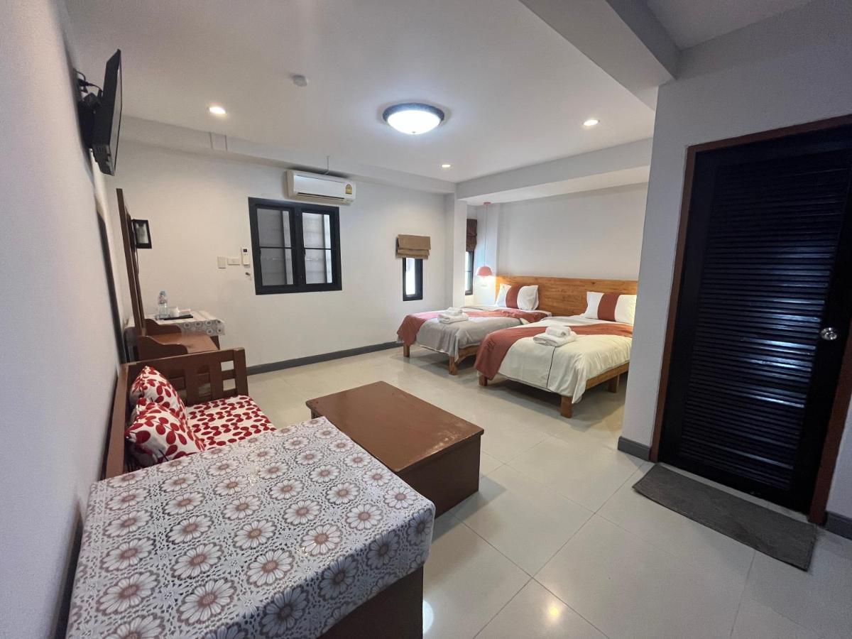 Tjr Boutique Hotel Chiang Mai Exteriör bild